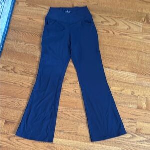Women's Navy Blue High-Waisted Leggings